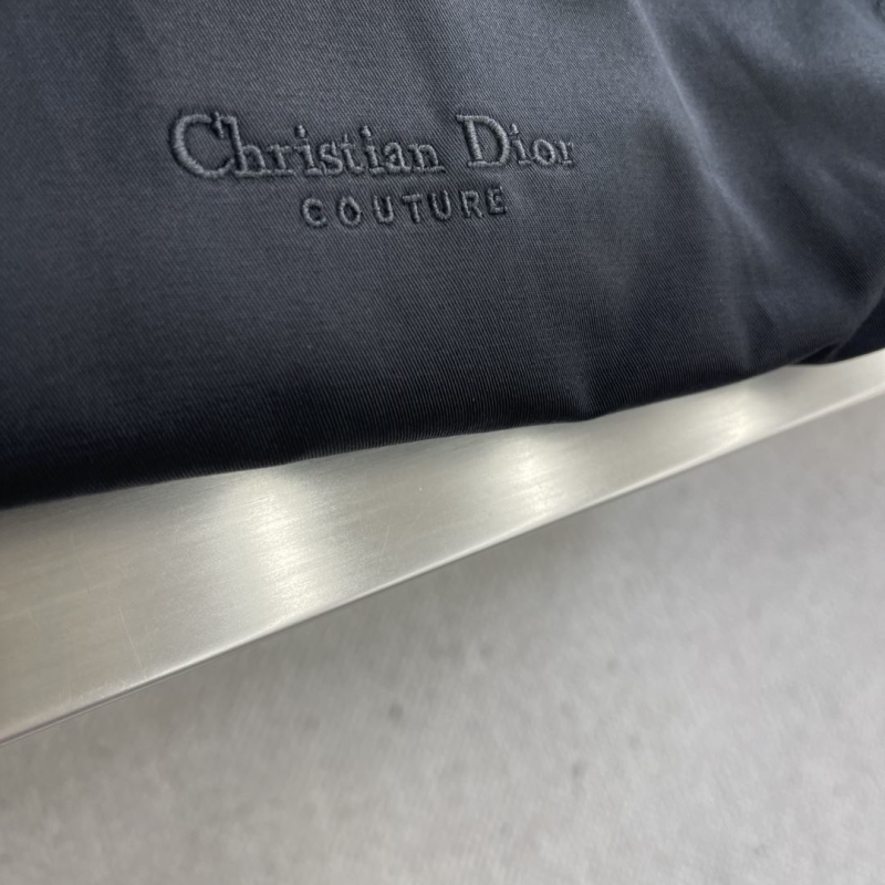 chr1st1an D10r outwear